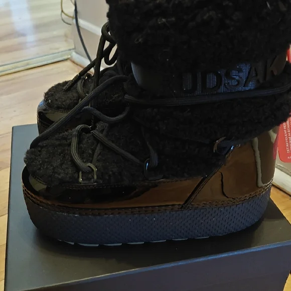 RUDSAK Kids Black Textured Boots - Picture 11 of 16